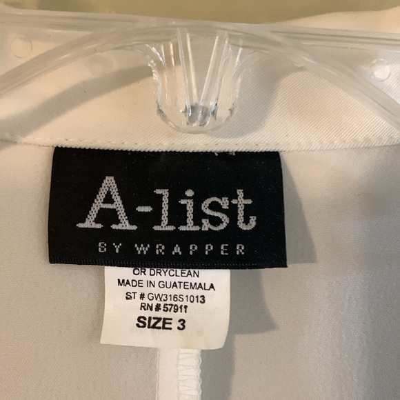 A-List By Wrapper Cream Jacket Size 3 Really Pretty Used - Picture 3 of 4